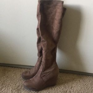 ShoeDazzle “Marla” Wedged Boots